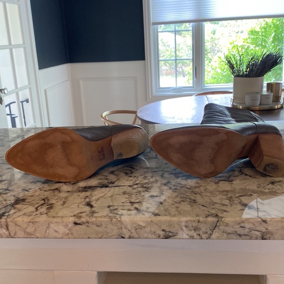 Joes Jeans blare booties in grey - Picture 4 of 4